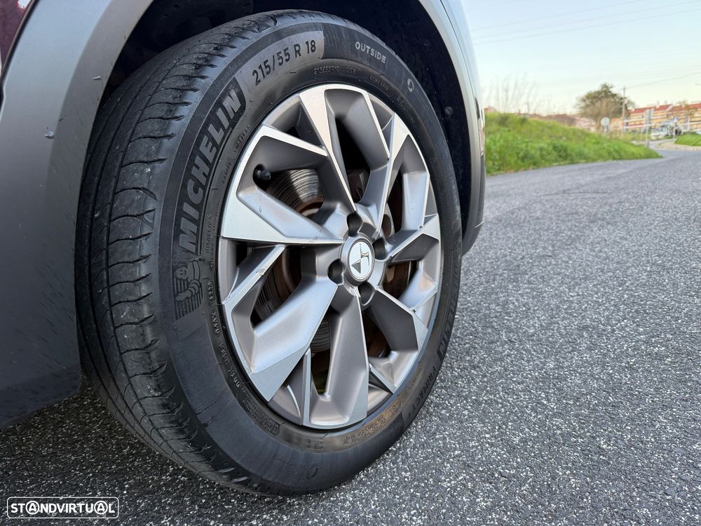 DS DS3 Crossback E-TENSE PERFORMANCE LINE + - 10