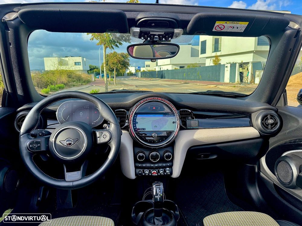 MINI Cabrio Cooper S Classic Auto Desportiva - 12