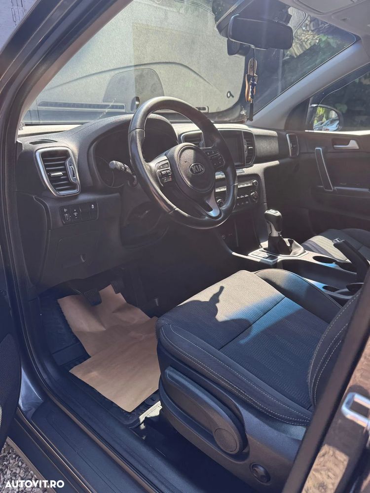 Kia Sportage 1.7 CRDI 2WD Attract - 5