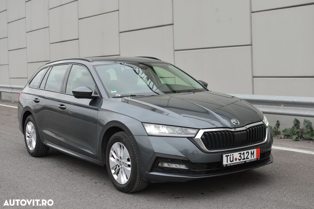 Skoda Octavia Combi 2.0 TDI DSG First Edition - 20