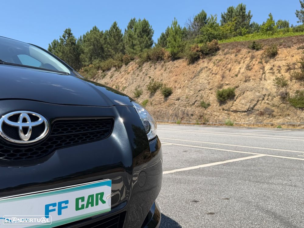 Toyota Auris 1.4 D-4D Luna - 15