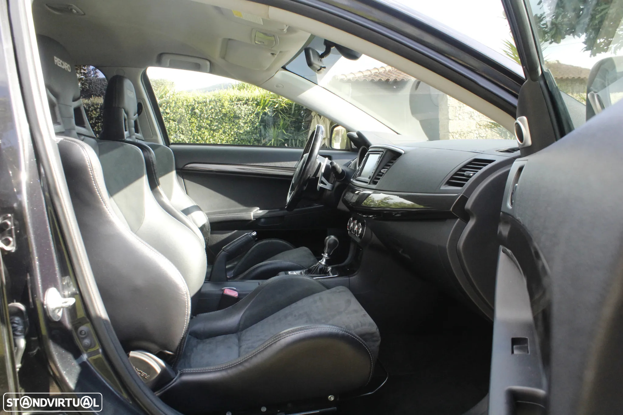 Mitsubishi Lancer - 23
