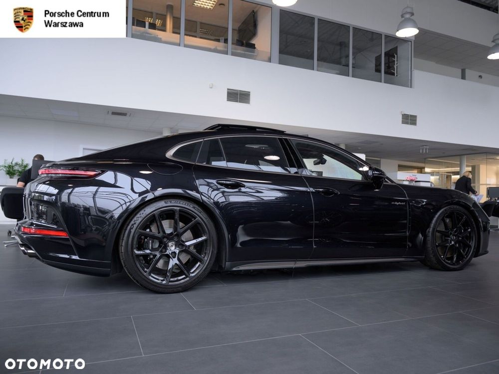 Porsche Panamera - 3