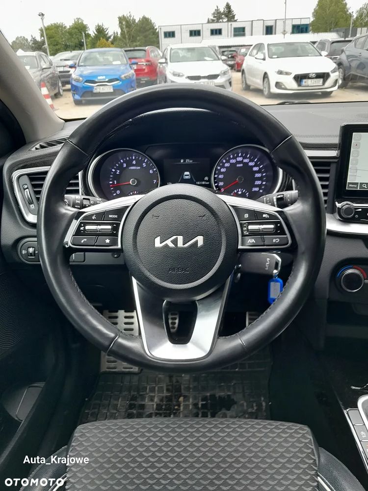 Kia Ceed 1.5 T-GDI Business Line - 12