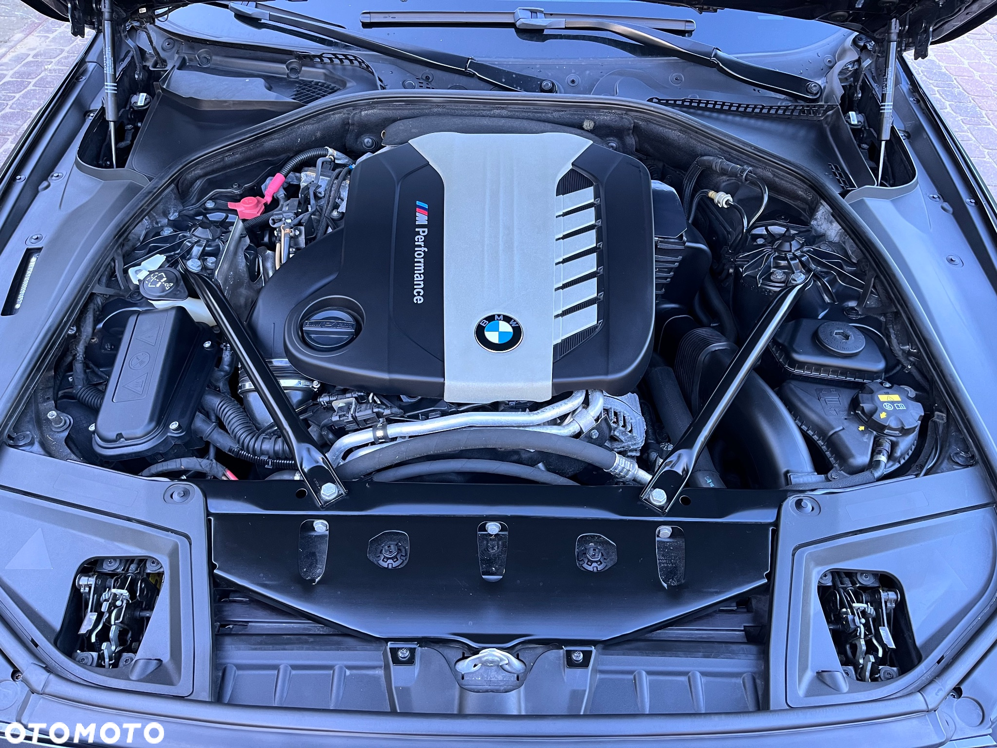 BMW Seria 5 M550d xDrive Touring Sport-Aut - 25