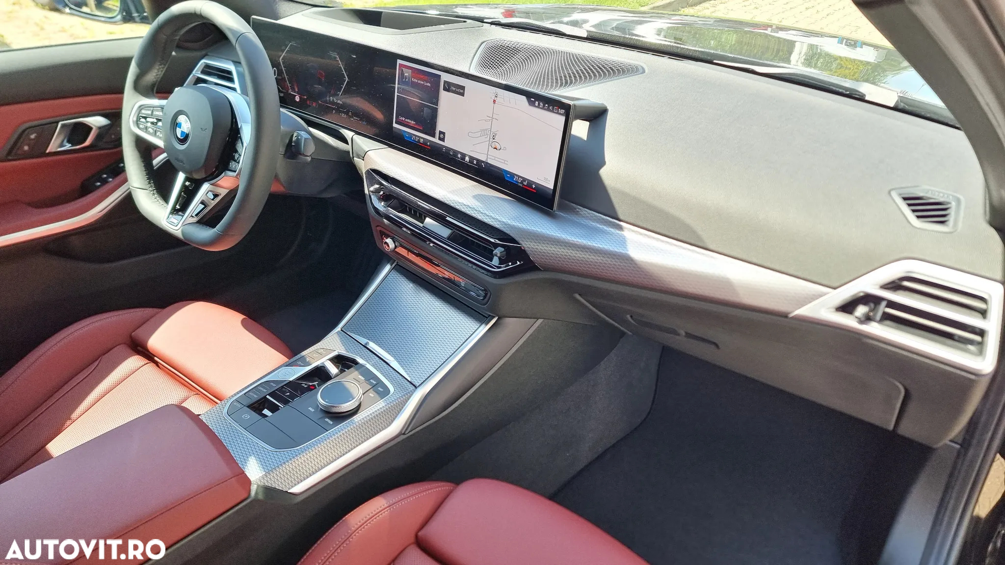 BMW Seria 3 330i xDrive AT - 9