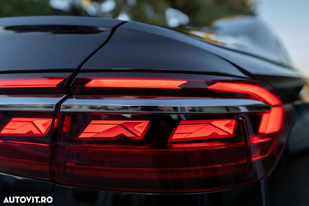 Audi A8 A8L 60 TFSI e quattro Tiptronic PHEV - 10