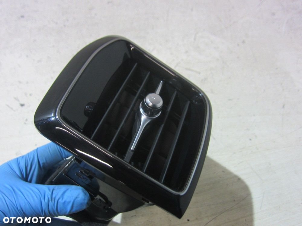 VOLVO XC60 II XC 60 LEWA KRATKA KIEROWCY DESKI KONSOLI NAWIEWU 31417691 - 3