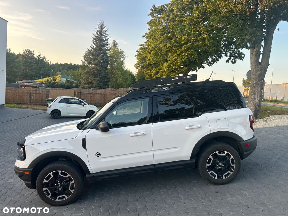 Ford Bronco - 5