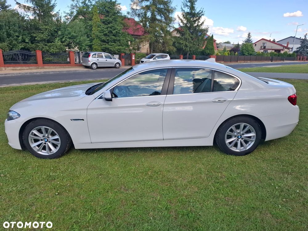 BMW Seria 5 518d Advantage - 4