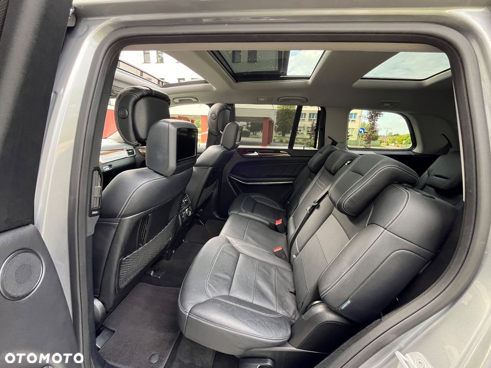 Mercedes-Benz GL 500 4Matic (BlueEFFICIENCY) 7G-TRONIC - 26