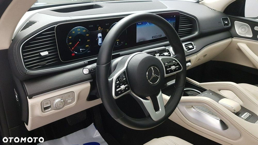 Mercedes-Benz GLE - 14