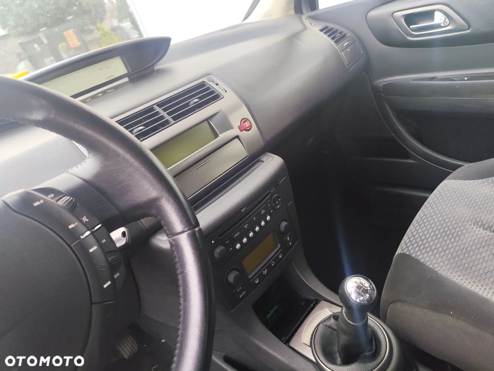 Citroën C4 1.6 HDi Equilibre - 9