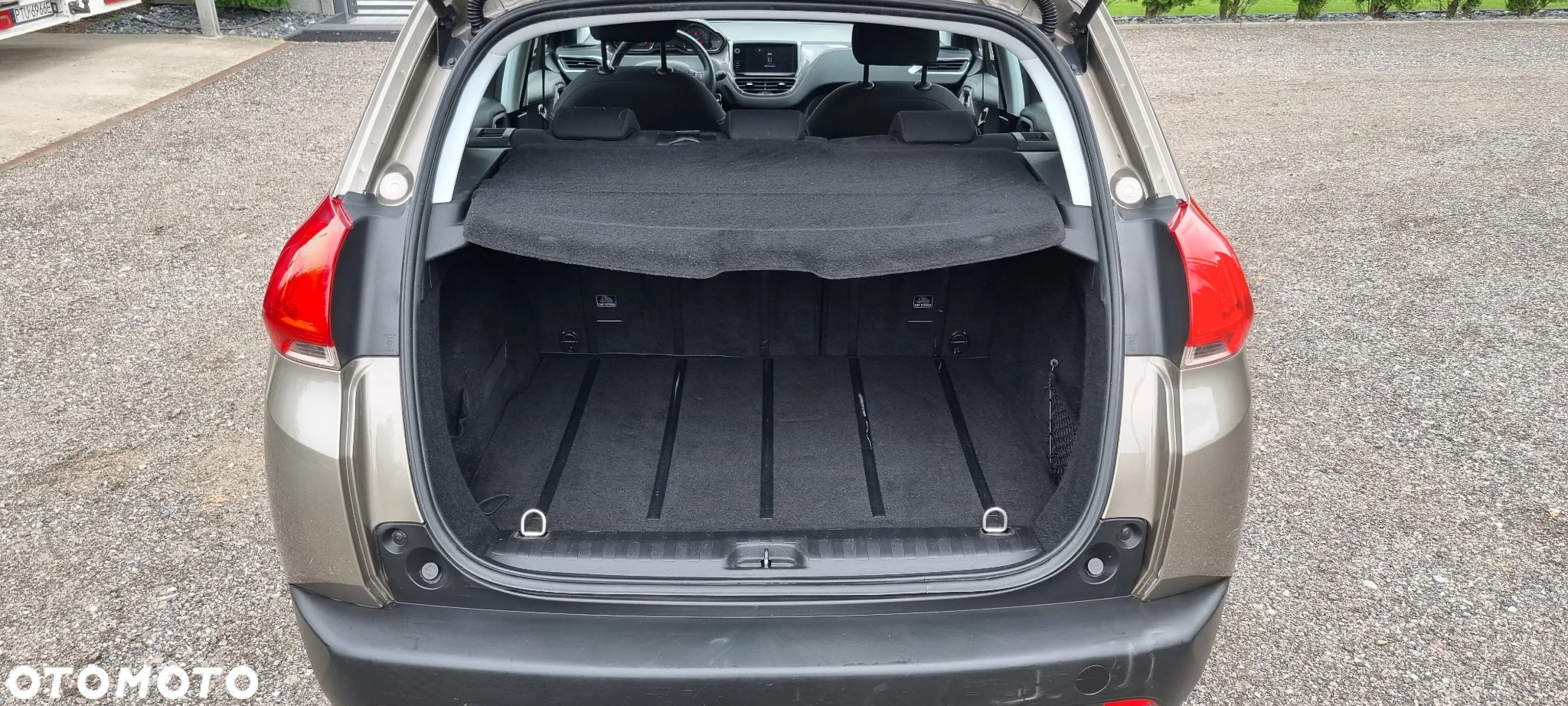 Peugeot 2008 - 17