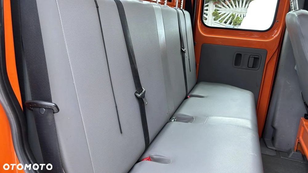 Volkswagen Crafter - 21