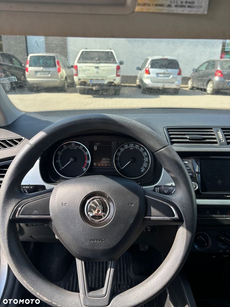 Skoda Fabia 1.0 Ambition - 6