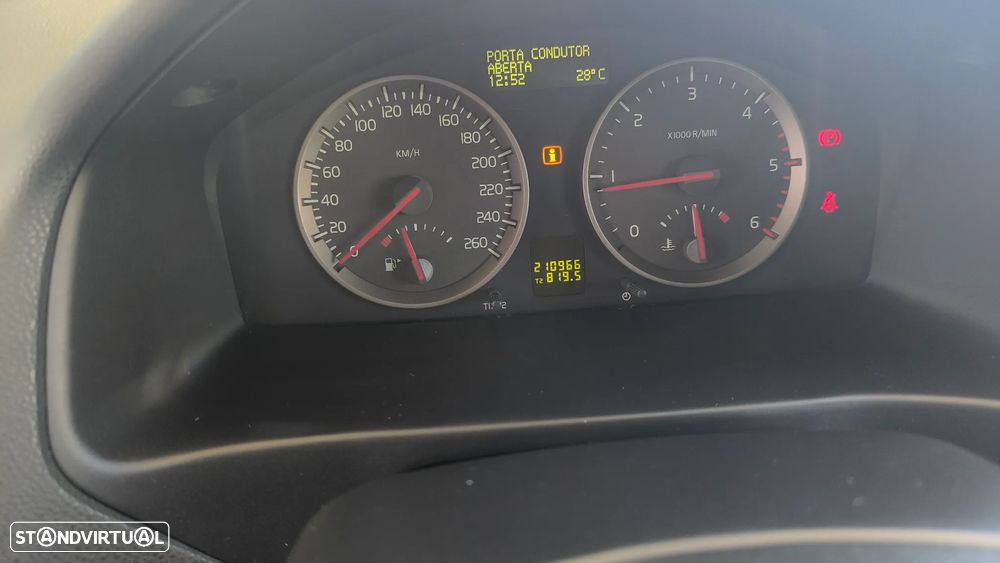 Volvo C30 1.6 D Drive Momentum - 38