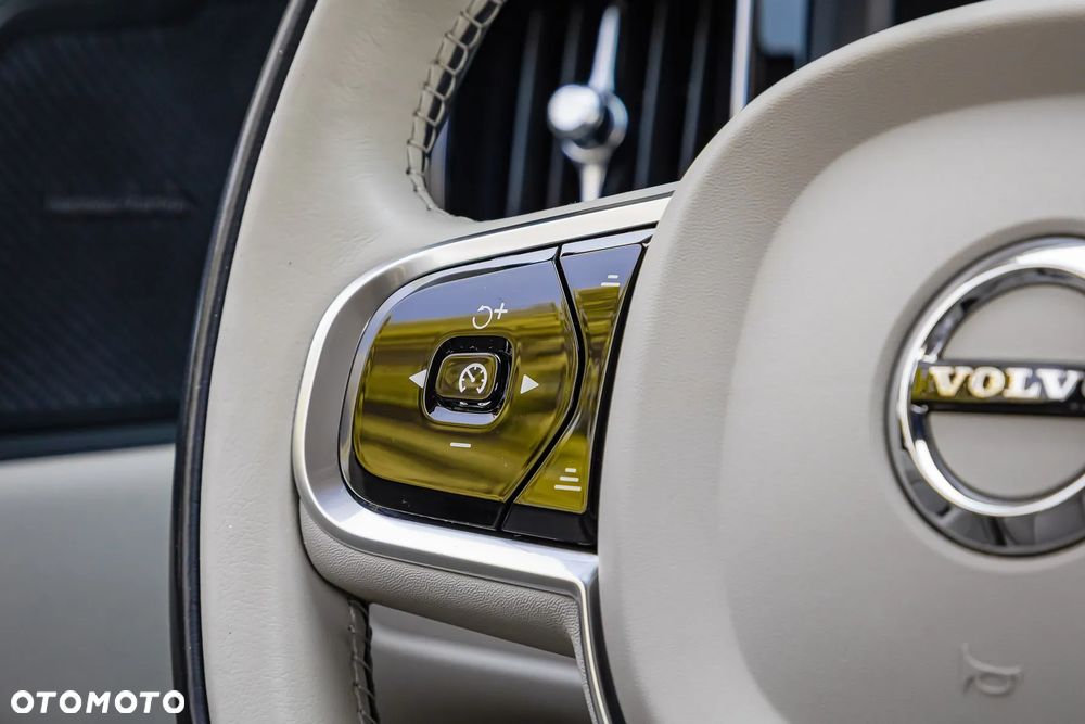 Volvo XC 60 B4 B Inscription - 22