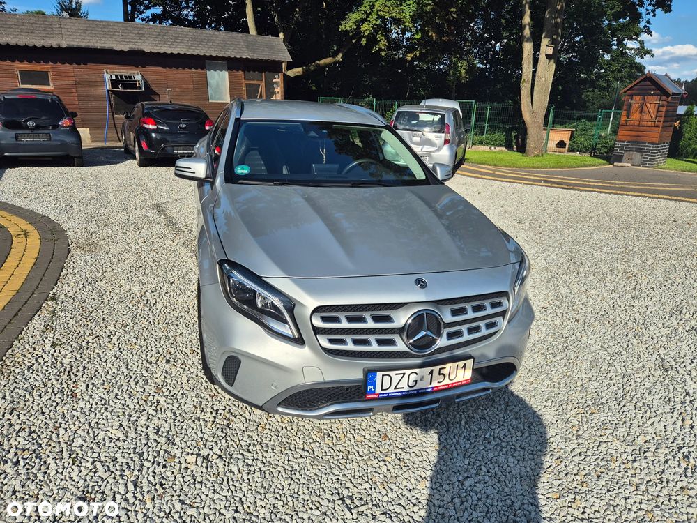 Mercedes-Benz GLA 220 4-Matic Style - 3