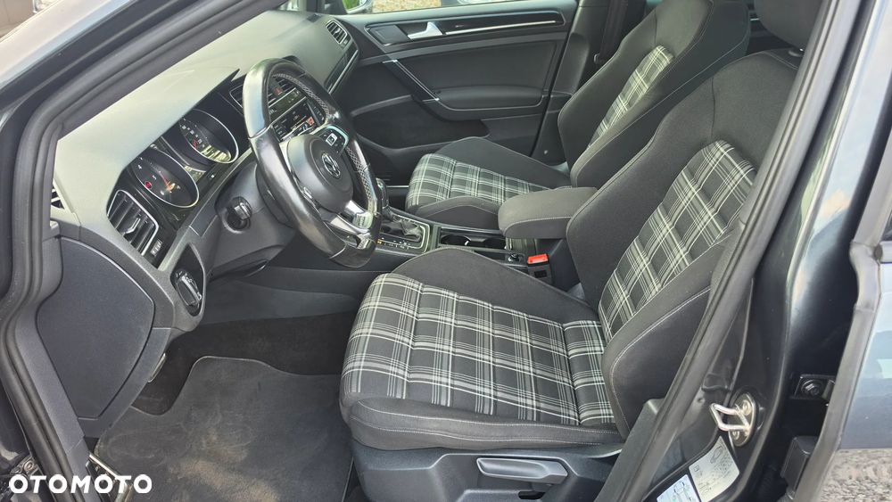 Volkswagen Golf GTD 2.0 TDI SCR DSG - 15