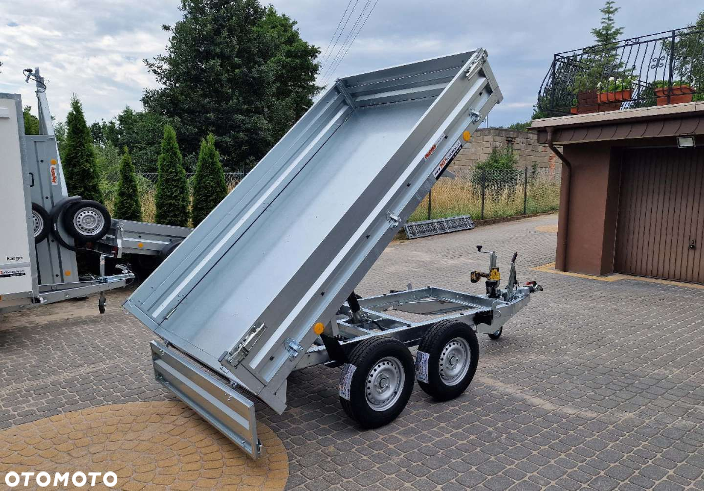 Neptun Neptun Kipper 2 przyczepa dwuosiowa 256 x 148 cm DMC 2 ,7T - 15