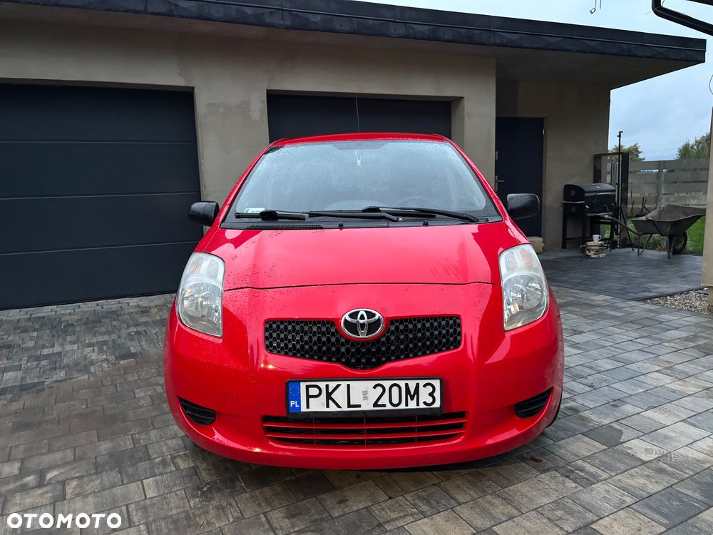 Toyota Yaris - 4