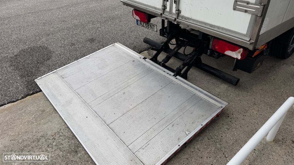 Mercedes-Benz Sprinter 315 CDI/43 C/ Plataforma Elevatória - 2