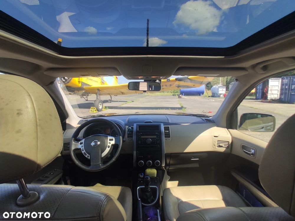 Nissan X-Trail 2.0 dCi LE - 9