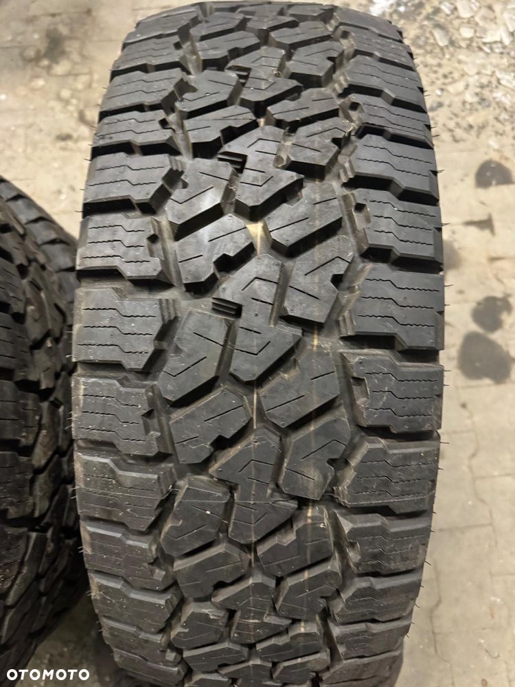 Opony 287/70R18 Falken Wildpeak Jak Nowe 14 mm JEEP 4szt. - 2