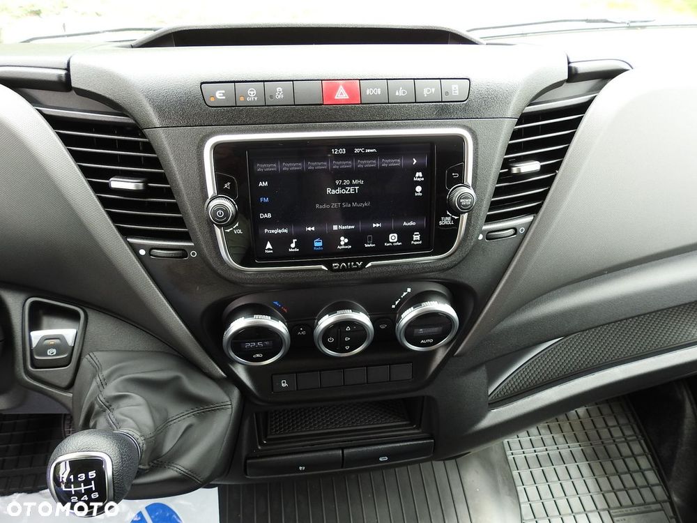 Iveco DAILY 35S18 NOWY KONTENER 10 PALET TEMPOMAT NAWIGACJA KLIMATYZACJA LEDY 180KM - 35
