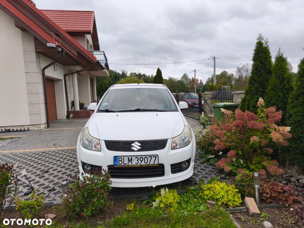 Suzuki SX4 1.6 GS / Premium - 1