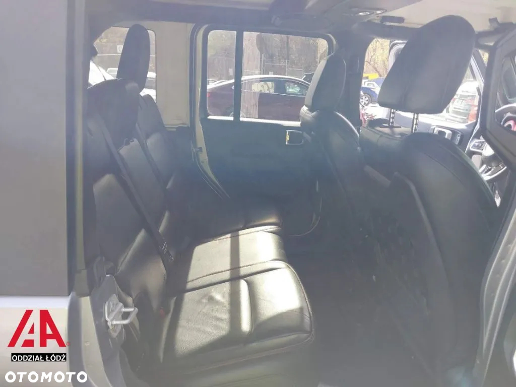 Jeep Wrangler 3.6 Unlim Rubicon - 10