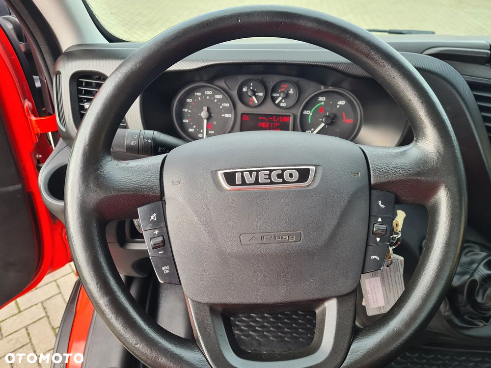 Iveco DAILY - 15