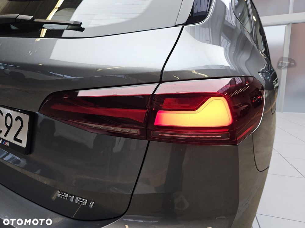 BMW Seria 2 218i - 31