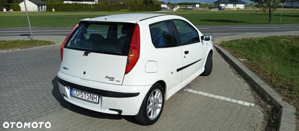 Fiat Punto - 5