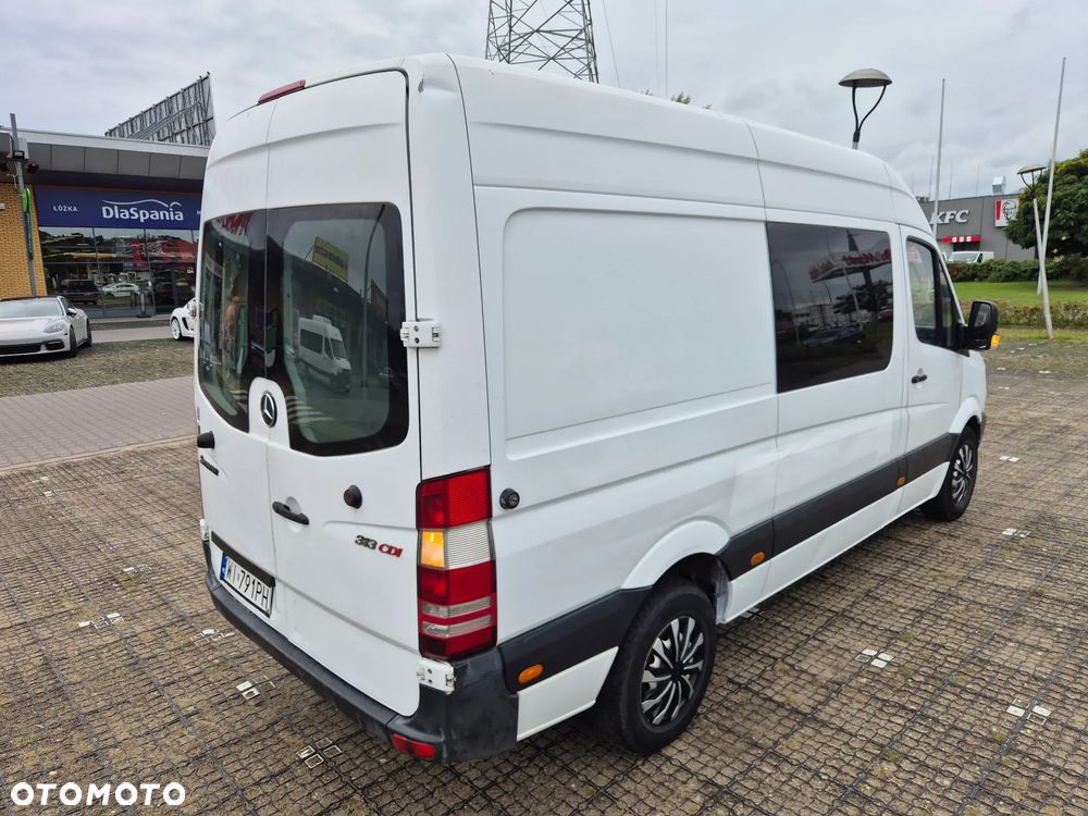Mercedes-Benz Sprinter - 28