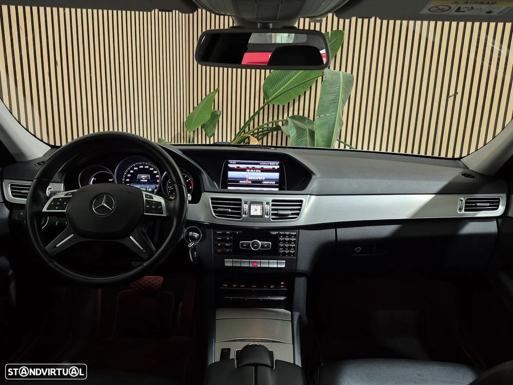 Mercedes-Benz E 300 Bluetec Hybrid Avantgarde - 13