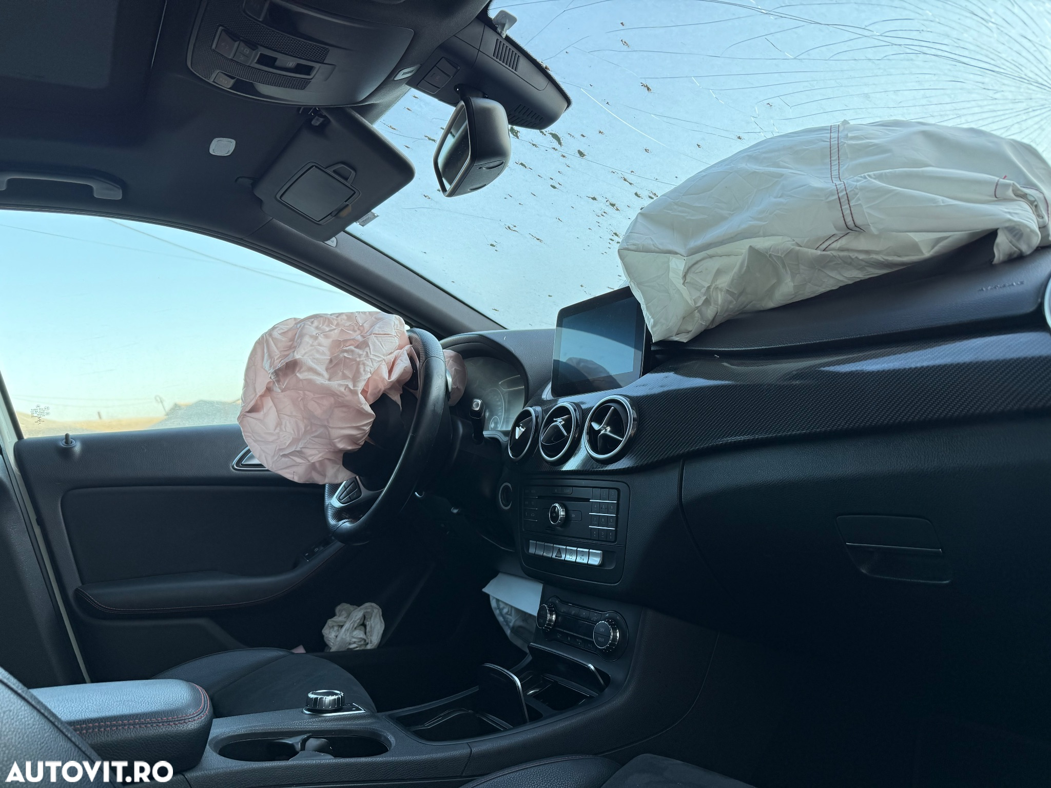 Dezmembrări mercedes B class 200 cdi Facelift 2017 w246 automat pachet AMG plafon panoramic interior piele navigație motor om651 2.2 cdi trapa volan pe stanga ( ne rulata ro ) - 3