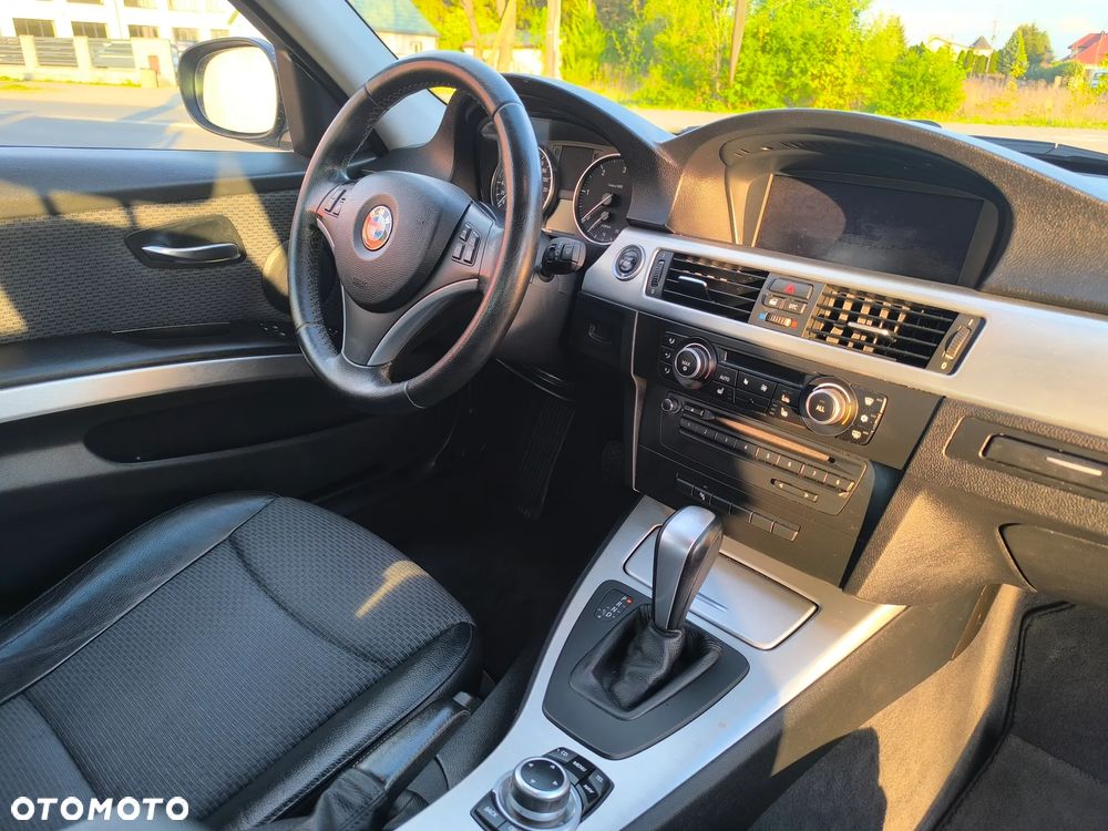 BMW Seria 3 - 17