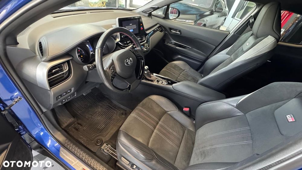 Toyota C-HR 1.8 Hybrid GR Sport - 15