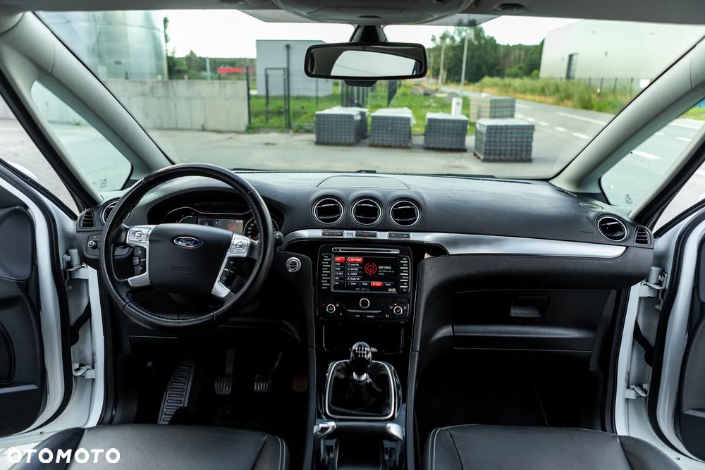 Ford S-Max - 20
