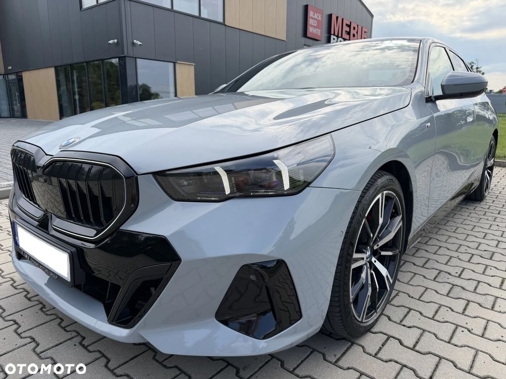 BMW Seria 5 ver-520d-xdrive-mhev-m-sport - 10