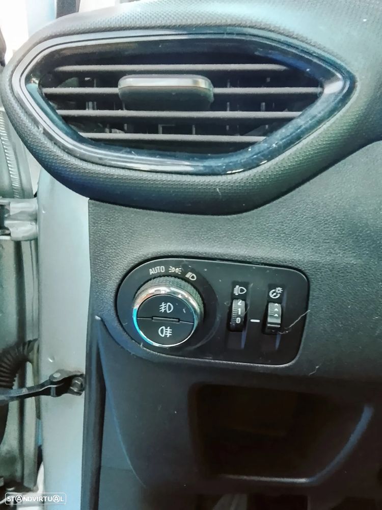 Opel Crossland X 1.2 Edition - 11