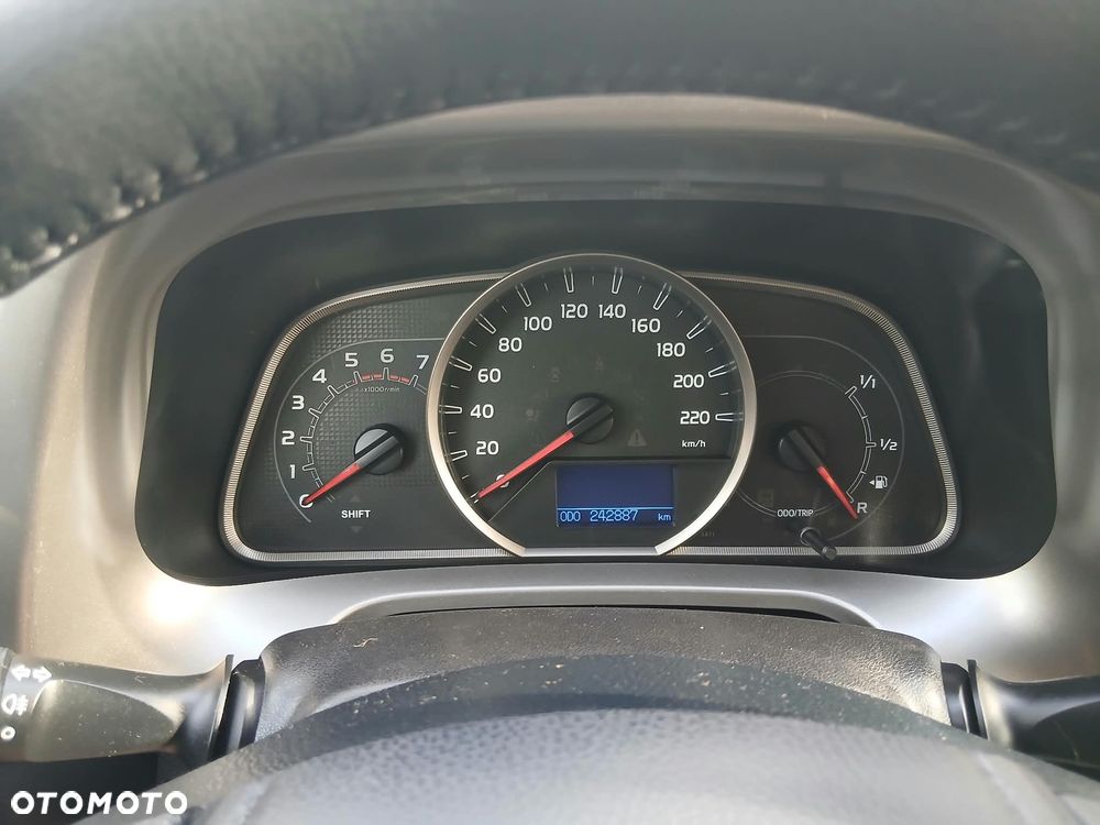 Toyota RAV4 2.0 D-4D Active 4x2 - 34