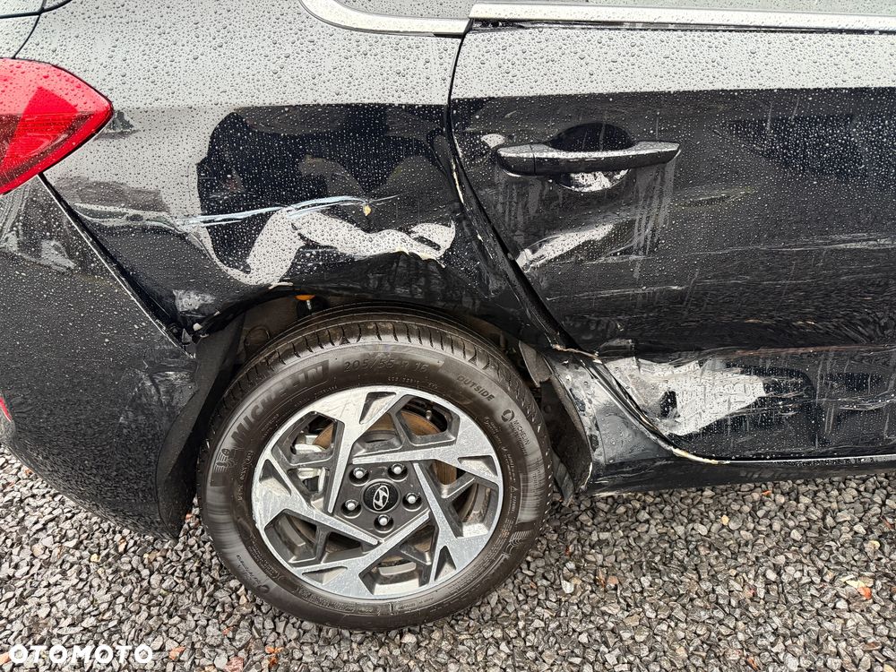 Hyundai i30 1.5 T-GDI 48V-Hybrid Advantage - 8