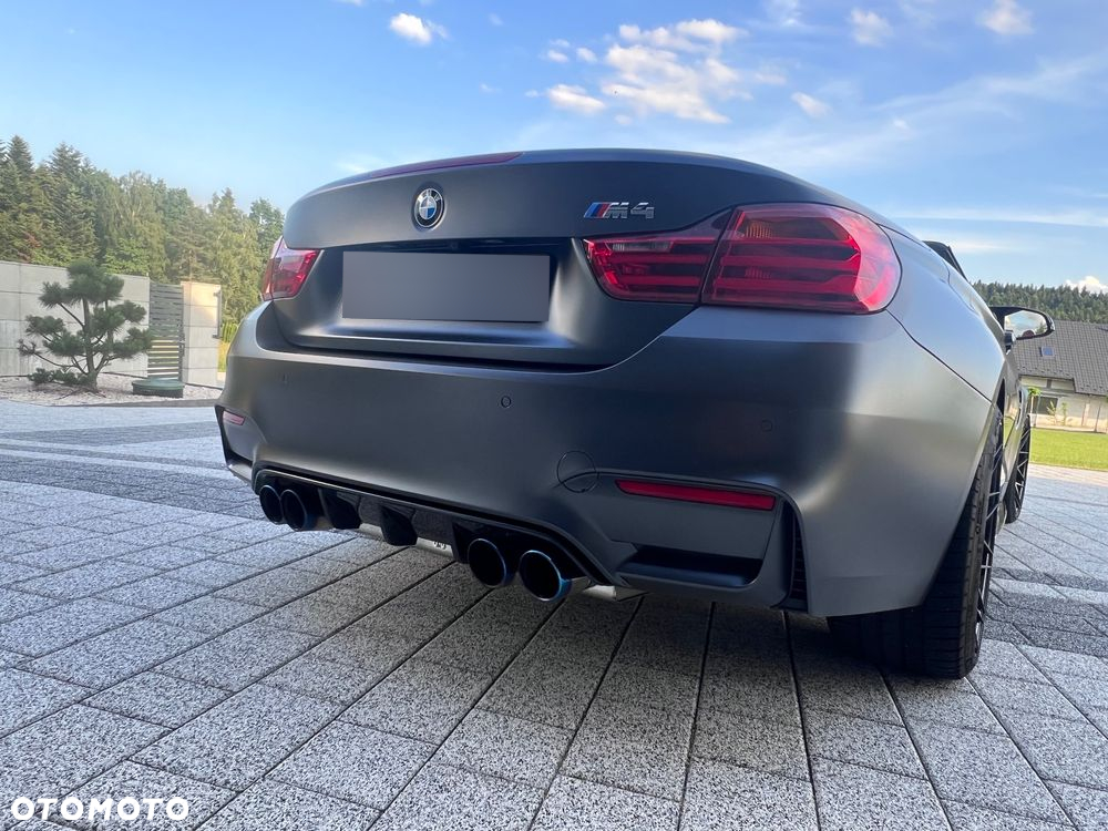 BMW M4 DKG - 16