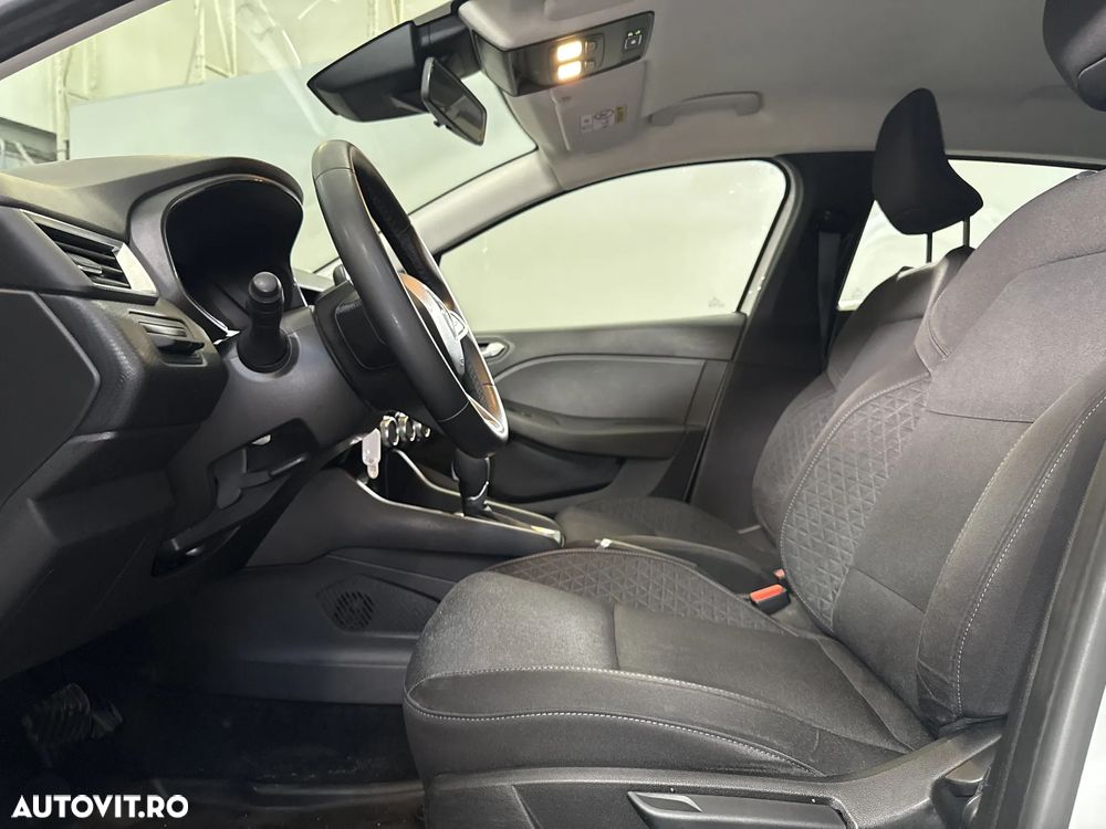 Renault Clio - 22