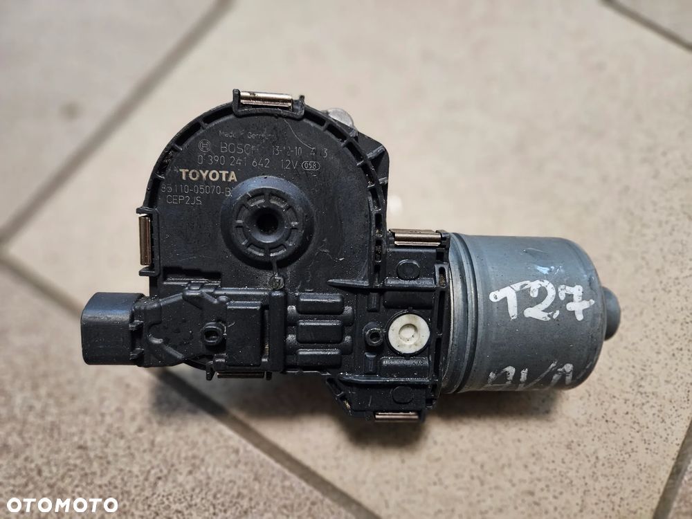 Silniczek wycieraczek Toyota AVENSIS T27 2009-2013r Europa 0390241642 - 2