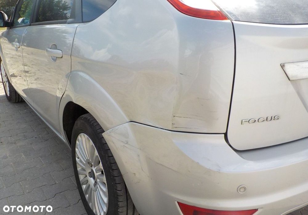 Ford Focus - 10