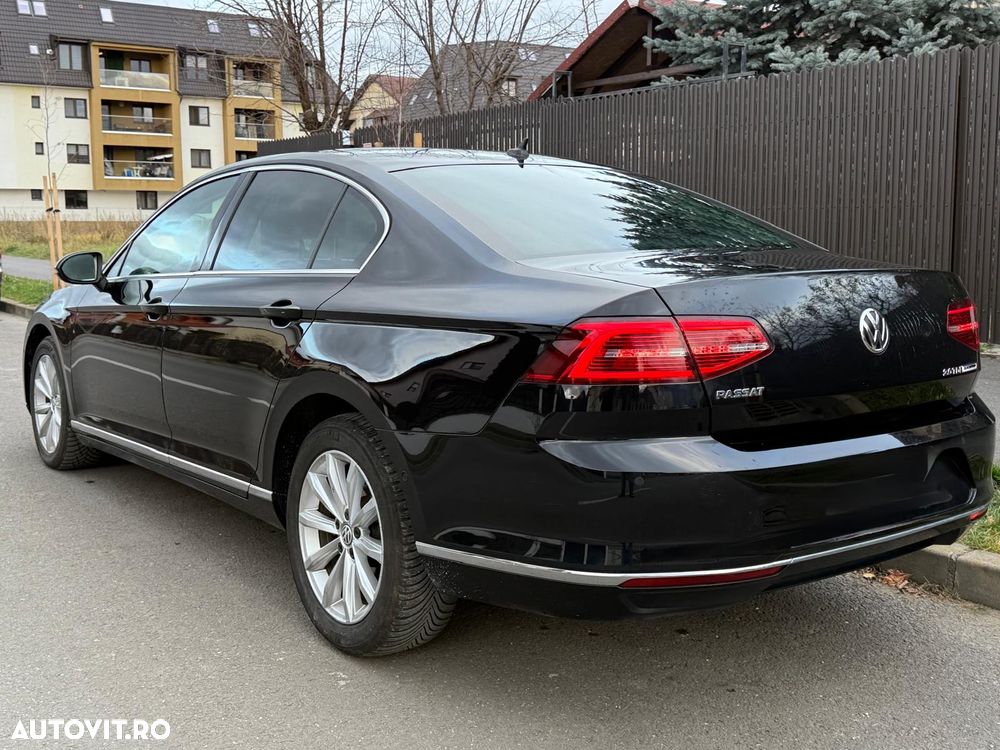Volkswagen Passat 2.0 TDI DSG Highline - 4